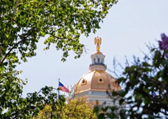 The New Hampshire Statehouse dome